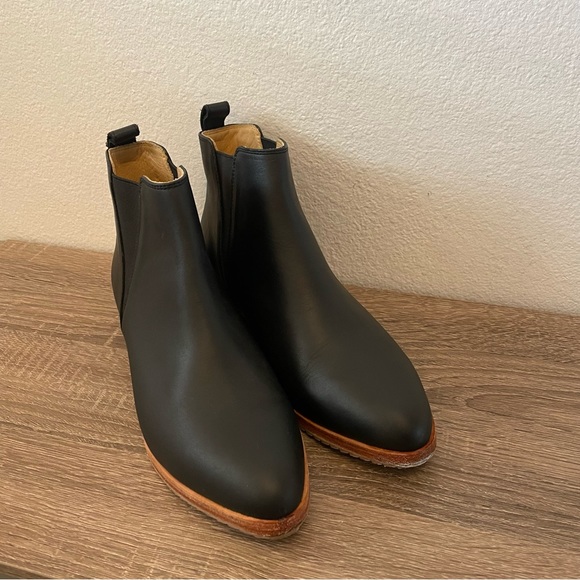 NEW Nisolo Black Chelsea Boots, Size 8.5 - Picture 10 of 11